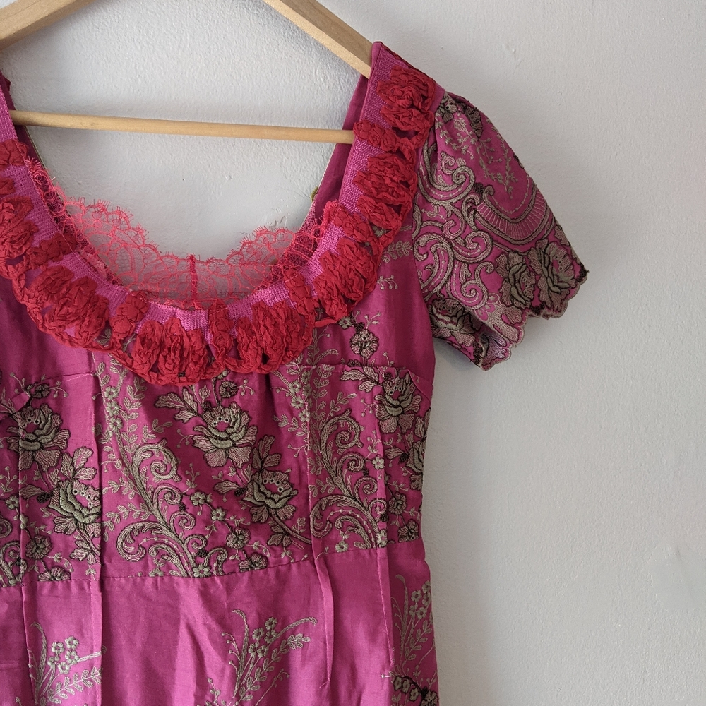 ❣️SOLD❣️Save the Queen Embroidered Dress - Picture 1 of 10
